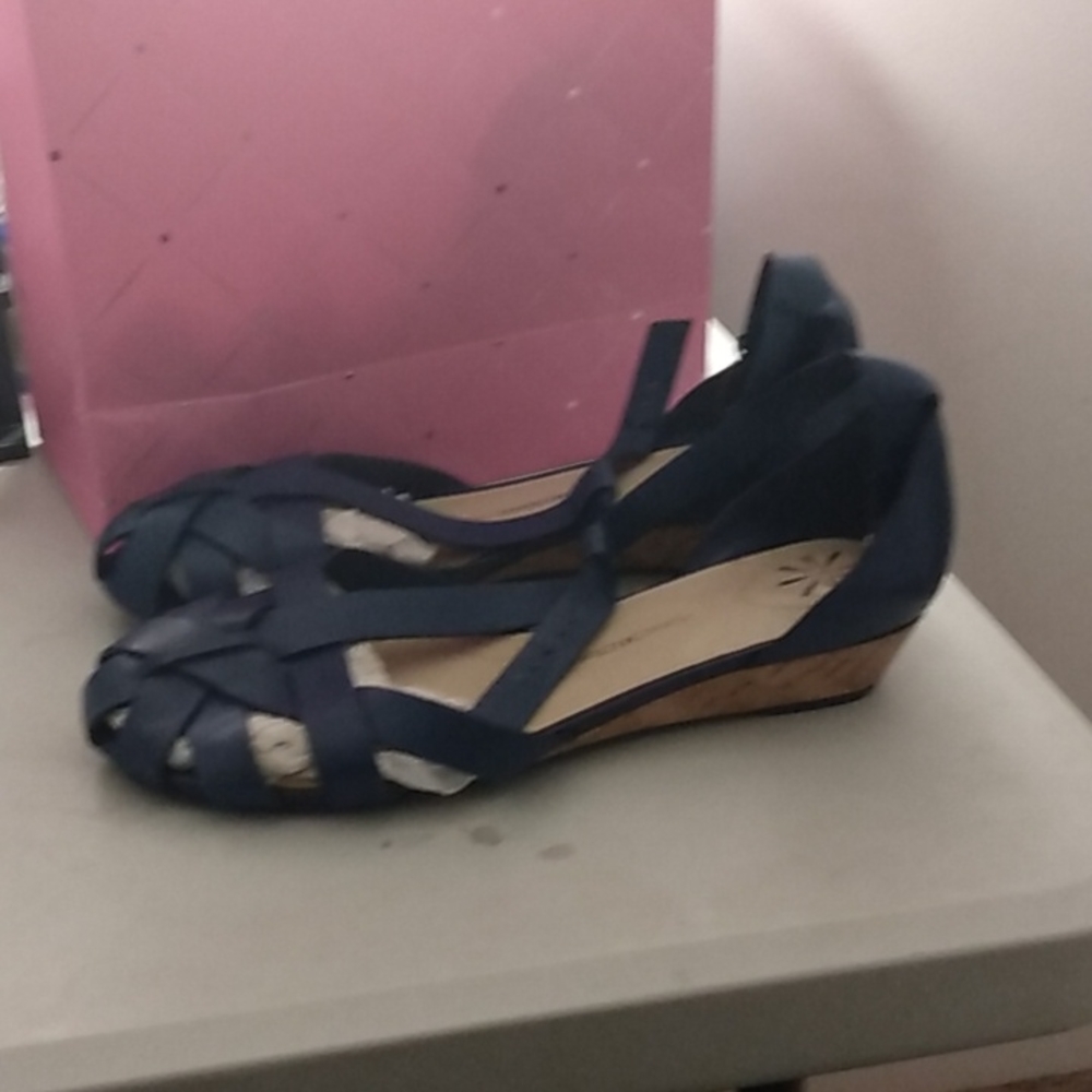 Issac Mizrahi Sandals